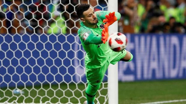 Kiper timnas Kroasia Danijel Subasic juga tamil luar biasa dengan memblok tiga penalti.