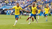 Neymar (Brasil). Total 2 gol (kaki kiri dan kaki kanan) sudah dicetak Neymar dari 360 menit penampilannya di Piala Dunia 2018. (Foto: Carlos Garcia Rawlins/Reuters)