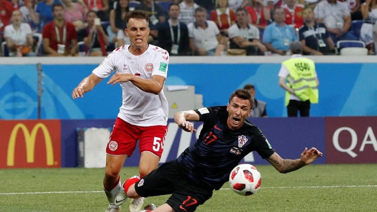 Kroasia vs Denmark Berimbang 1-1 di Babak Pertama. (Foto: Darren Staples/Reuters)