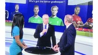 Cuplikan acara bincang-bincang sepakbola di liga Inggris musim lalu ikut dimunculkan secara satir: siapa kiper terbaik, De Gea di MU atau Karius di Liverpool. (Foto: Internet/9gag)