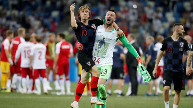 Modric, Rakitic, Mandjukic, dan Kroasia yang Tampil <I>Menggelitic</I>