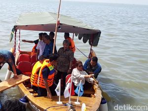 Ini Kelebihan Kapal Bambu Buatan ITS yang Diluncurkan Menteri Susi Ini Kelebihan Kapal Bambu Buatan ITS yang Diluncurkan Menteri Susi