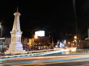 Pakar UGM Ungkap Alasan UMR di Yogyakarta Rendah, Minim Lapangan Kerja?