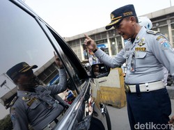 Perluasan Ganjil-Genap Berimbas Peningkatan Volume di Jalan Alternatif