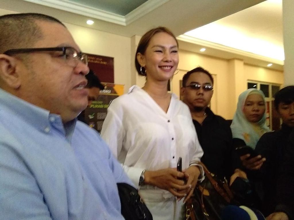 Waduh! Bicara soal Harga Diri, Kalina Oktarani Dinyinyiri Netizen Waduh! Bicara soal Harga Diri, Kalina Oktarani Dinyinyiri Netizen
