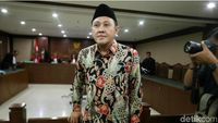 Sidang Perdana Eks Anggota DPRD Lampung Tengah
