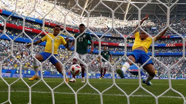 LIVE: Brasil vs Meksiko di Babak 16 Besar Piala Dunia 2018