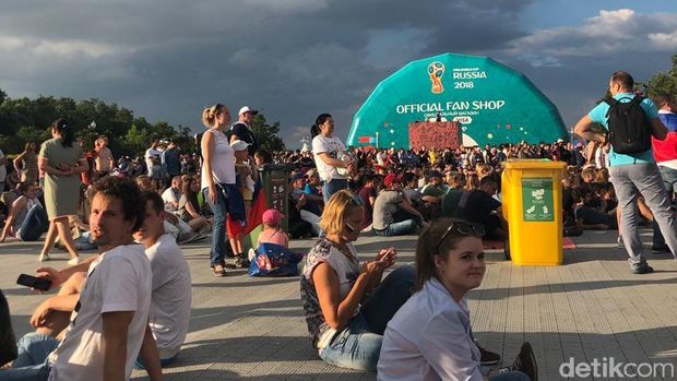 Fan Fest dibuka jadi kado kemenangan Rusia atas Spanyol
