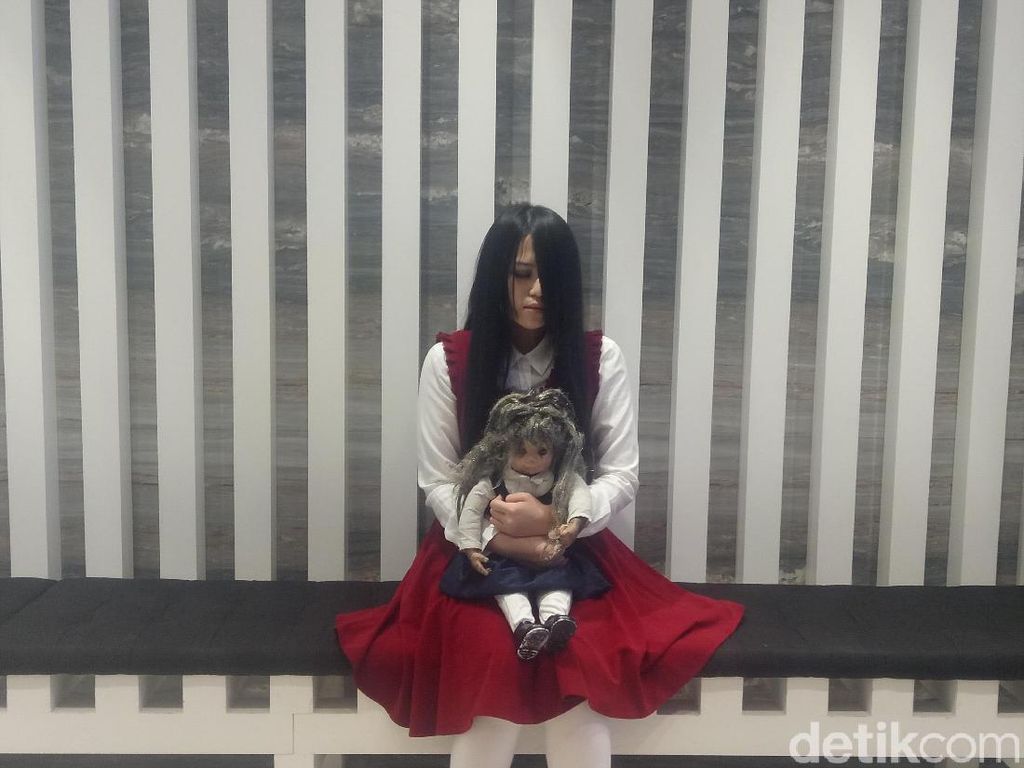 Ini Mantra Jawa yang Gagal Bawa The Sacred Riana Melaju di Americas Got Talent Ini Mantra Jawa yang Gagal Bawa The Sacred Riana Melaju di Americas Got Talent