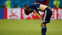 Sempat membuat Jepang unggul 2-0, Takashi Inui akhirnya tertunduk usai pertandingan. REUTERS/Jorge Silva.