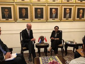 Menlu Retno-Menlu Belanda Bahas Kerja Sama Ekonomi-Terorisme