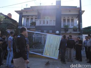 Sita Rumah Mewah Big Bos Miras Maut, Polisi: Terkait TPPU Sita Rumah Mewah Big Bos Miras Maut, Polisi: Terkait TPPU