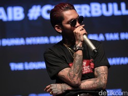 Young Lex Janji Bakal Bikin Video Klarifikasi Pasca Diserang Fans Kpop