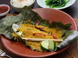 Gurih Lembut Pepes Ikan Mas yang Favorit dari Tanah Sunda