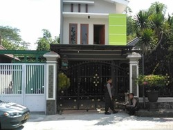 Giliran KPK Geledah Rumah Kadis PUPR Tulungagung