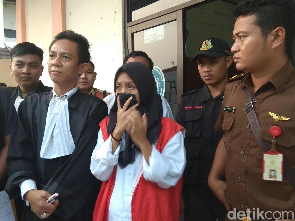 Divonis 4 Tahun, Ibu Penganiaya Anaknya hingga Tewas Itu Kini Hamil Divonis 4 Tahun, Ibu Penganiaya Anaknya hingga Tewas Itu Kini Hamil