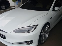 Bamsoet: Jangan Takut Pakai Mobil Listrik