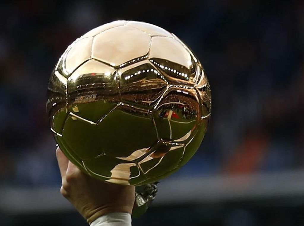Bukan Messi-Ronaldo, Van Persie Pilih Sosok Ini di Ballon dOr 2020 Bukan Messi-Ronaldo, Van Persie Pilih Sosok Ini di Ballon dOr 2020