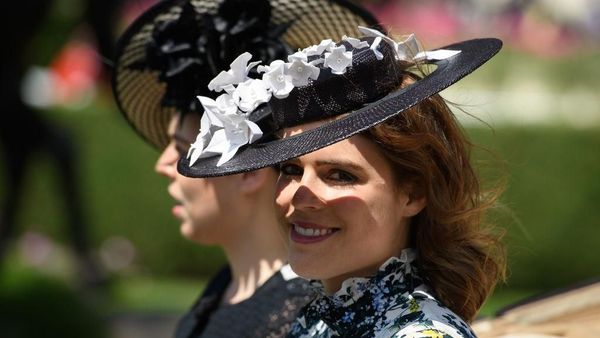 Foto: Putri Eugenie, Sepupu Pangeran Harry yang Selamat dari Skoliosis