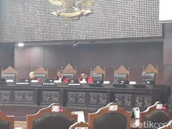 MK soal Ambang Batas Capres: Ini Sering Digugat, Apa Bedanya?