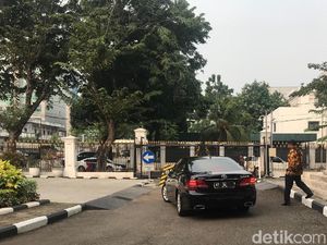Airlangga Diam-diam Temui JK di Kantor Wapres