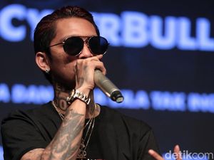 Young Lex Ngaku Kasih Gaji 3 Kali UMR, Mantan Karyawannya Protes