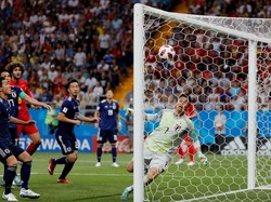 Belgia baru bisa memperkecil ketertinggalan di menit ke-70. Jan Vertonghen menanduk bola ke tiang jauh dari hasil sapuan pemain lawang yang tak sempurna. (Foto: Toru Hanai/Reuters)