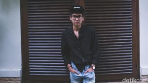 Tengok Gaya Cool Iqbaal Ramadhan
