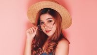 Gaya Kece Amarissa Florencia, Selebgram Cantik yang Suka Main Tik Tok