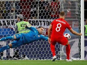 Henderson dan Kutukan Nomor 8 Inggris Saat Adu Penalti