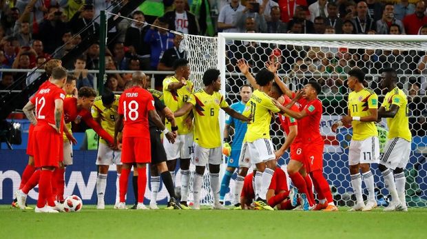 Ketegangan sempat terjadi di pengujung babak pertama Kolombia vs Inggris.