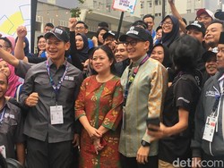 Sandi dan Menteri Puan Cek Wisma Atlet