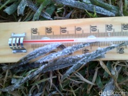 Cuaca Ekstrem di Dieng, Mungkinkah Turun Salju?