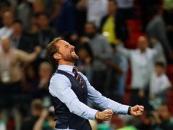 Inggris Memang Tak Sempurna, tapi...