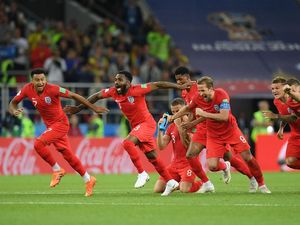 Inggris Patahkan Kutukan Adu Penalti Inggris Patahkan Kutukan Adu Penalti