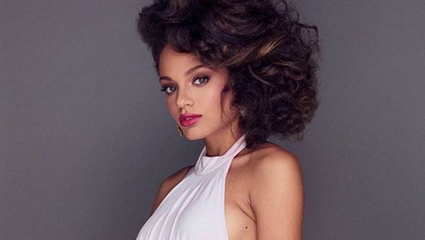 Pesona Alicia Aylies, Teman Dekat Kylian Mbappe