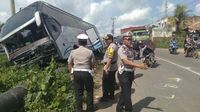 Foto: Kecelakaan Bus Tewaskan 7 Orang di Sumsel