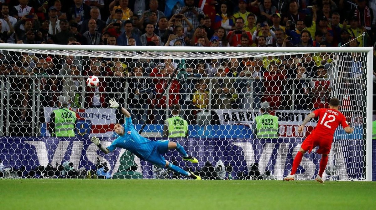 Inggris menang adu penalti atas Kolombia. (Foto: Kai Pfaffenbach/REUTERS)