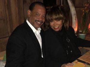 Anak Tina Turner Meninggal Bunuh Diri