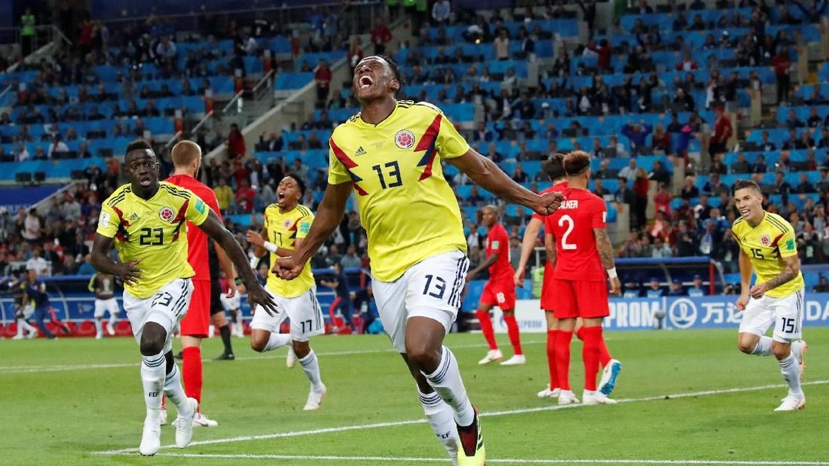 Yerry Mina sempat memperpanjang napas Kolombia lewat gol di masa injury time. (Foto: Maxim Shemetov/REUTERS)