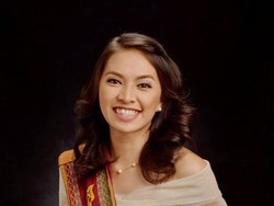 Mahasiswi Ini Lulus Cum Laude, Padahal Kuliah Sambil Lakoni 8 Pekerjaan