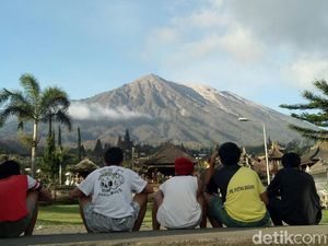 Larangan Mendaki Gunung di Bali Tetap Berlaku meski Koster Lengser Larangan Mendaki Gunung di Bali Tetap Berlaku meski Koster Lengser