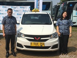 150 Mobil Wuling Confero Jadi Taksi Express