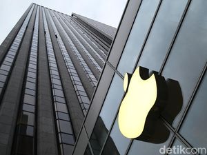 Apple Gelontorkan Dana Rp 6,9 Triliun Untuk Fitur Emergency SOS Apple Gelontorkan Dana Rp 6,9 Triliun Untuk Fitur Emergency SOS