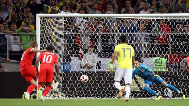 Harry Kane membawa Inggris unggul 1-0 lebih dulu.