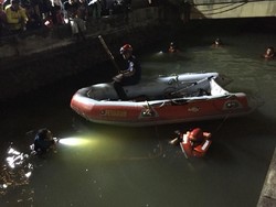 Video Bocah Ditemukan Tewas Tenggelam di Kali Glodok