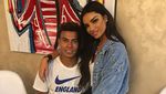 Adu Seksi WAGs Spurs dan MU