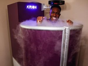 Pemain Inggris Pulihkan Fisik dengan Cryotherapy
