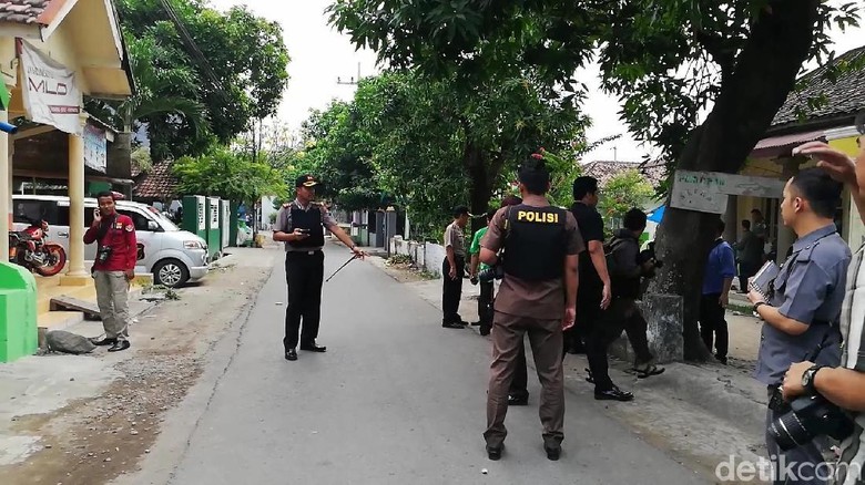 Bom Guncang Pasuruan, Warga Mendengar 4 Kali Suara Ledakan