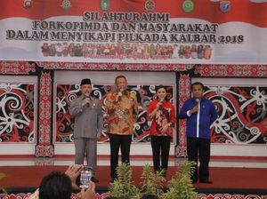 Cairkan Situasi Usai Pilgub, 2 Cagub Kalbar Bersilaturahmi Cairkan Situasi Usai Pilgub, 2 Cagub Kalbar Bersilaturahmi